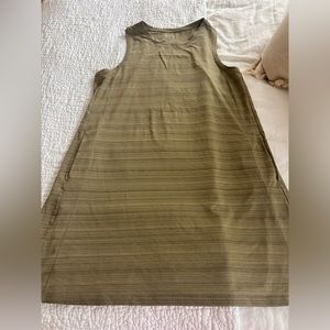 EUC Athleta swim coverup or dress with pockets size large